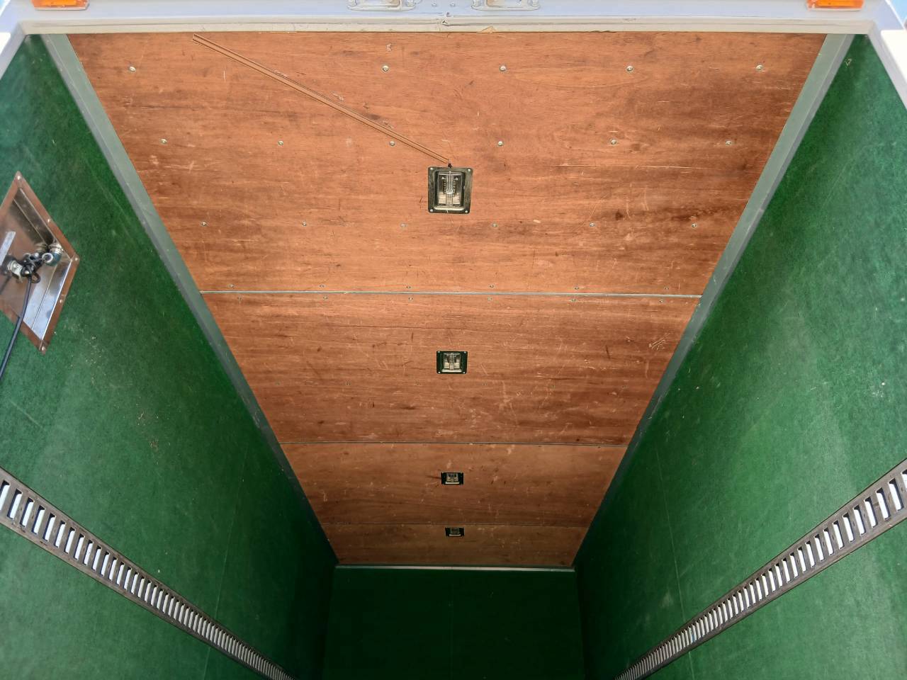 日野 デュトロ