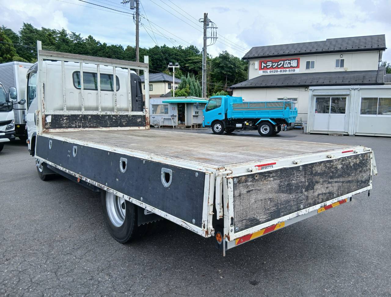 いすゞ エルフ