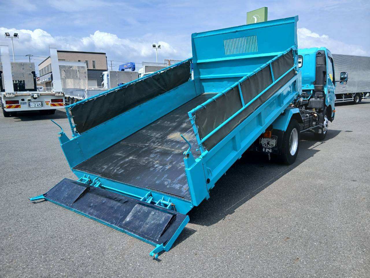 日野 デュトロ
