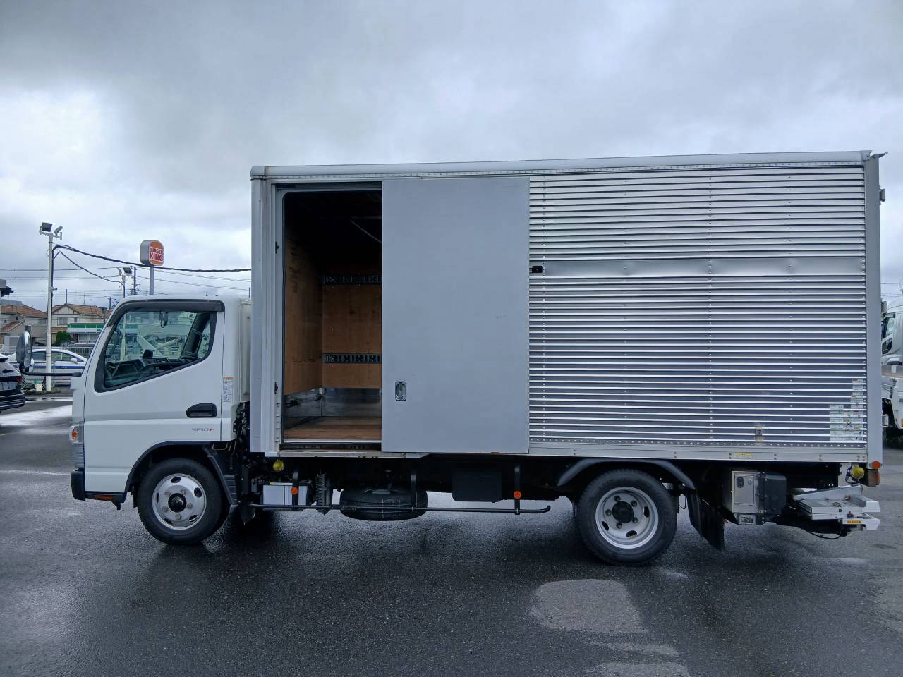 三菱ふそう キャンター