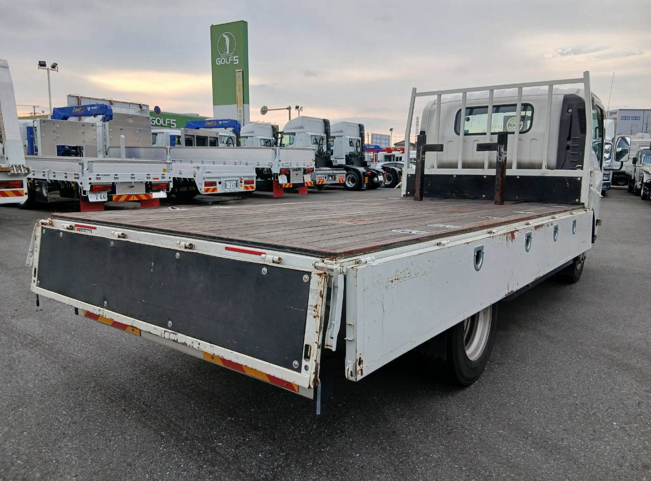 いすゞ エルフ