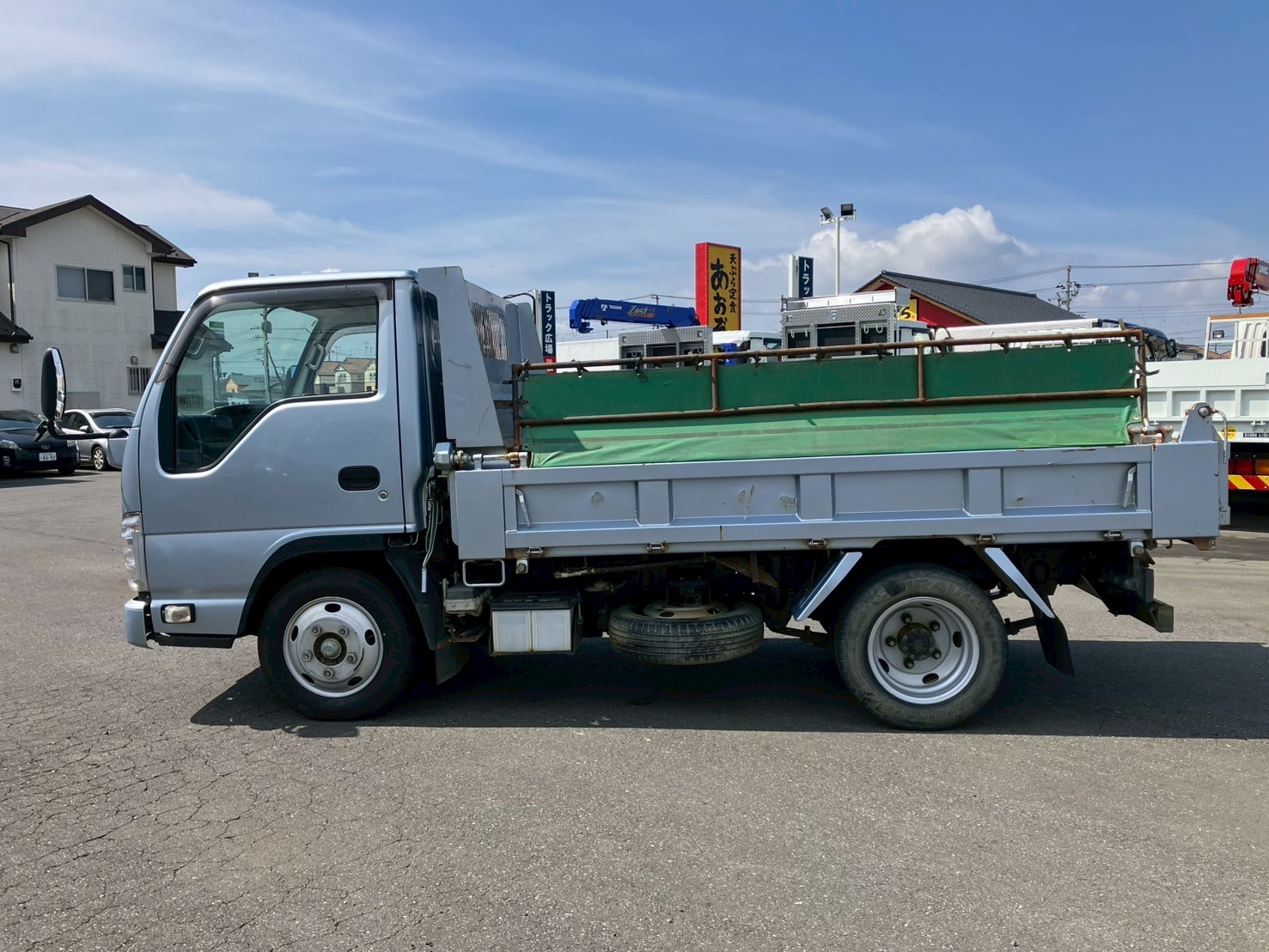 いすゞ エルフ