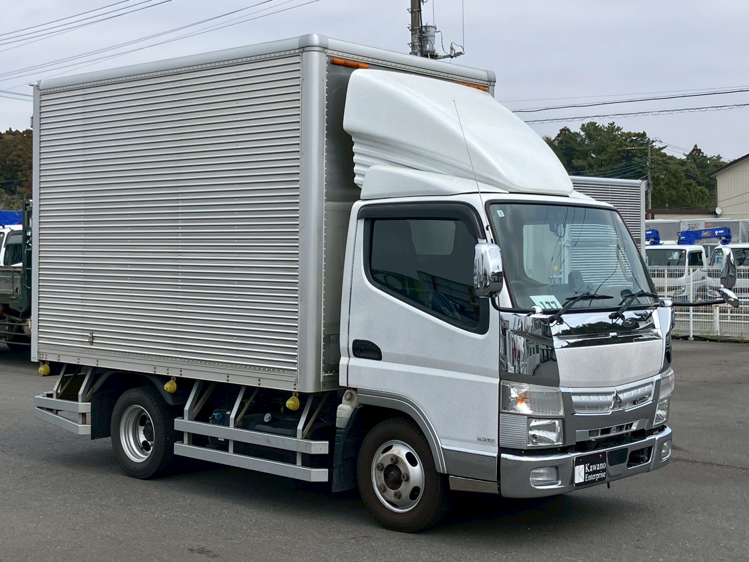 三菱ふそう キャンター