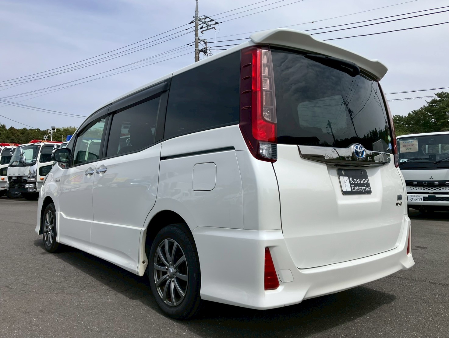 トヨタ ノア ハイブリッド