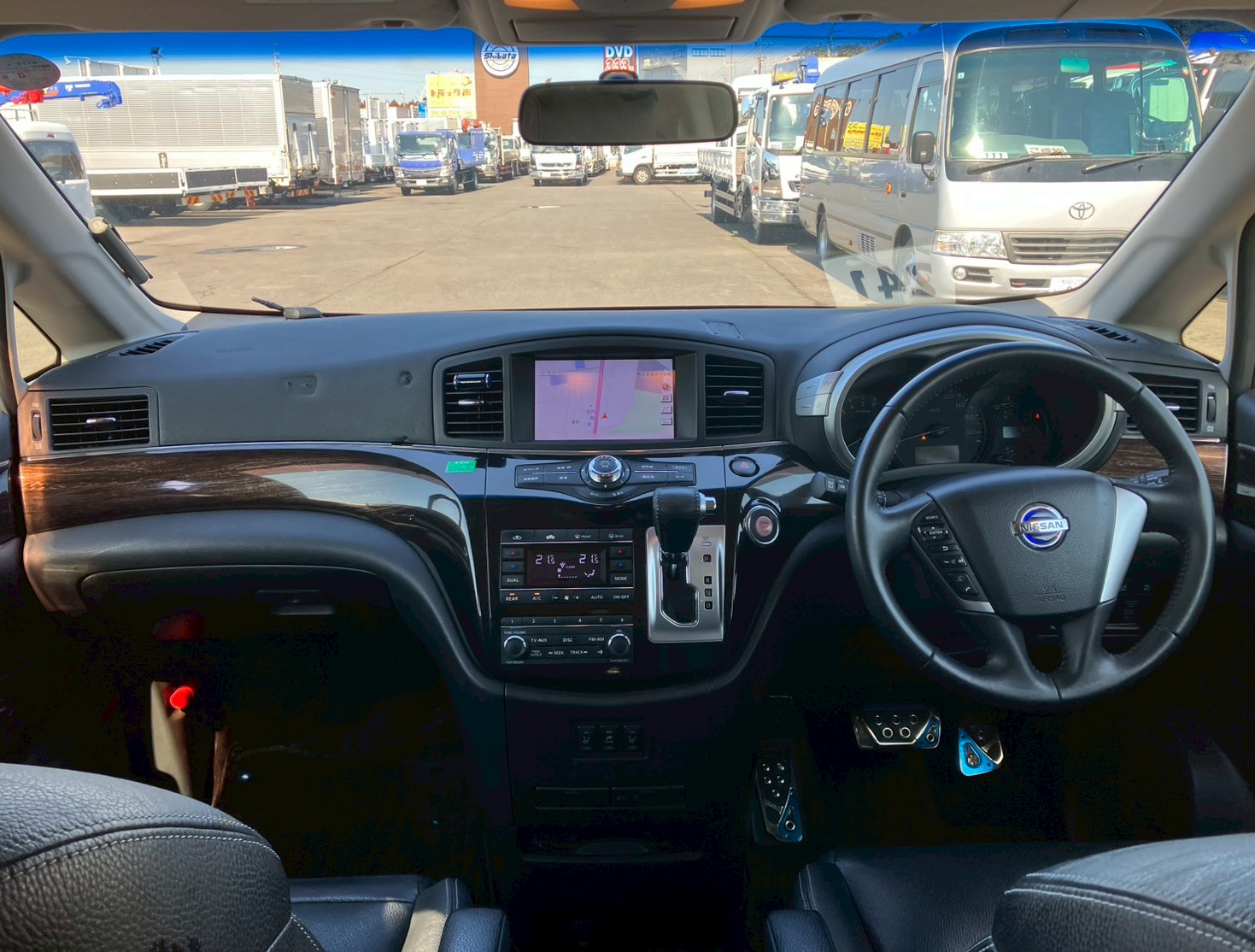 日産 エルグランド