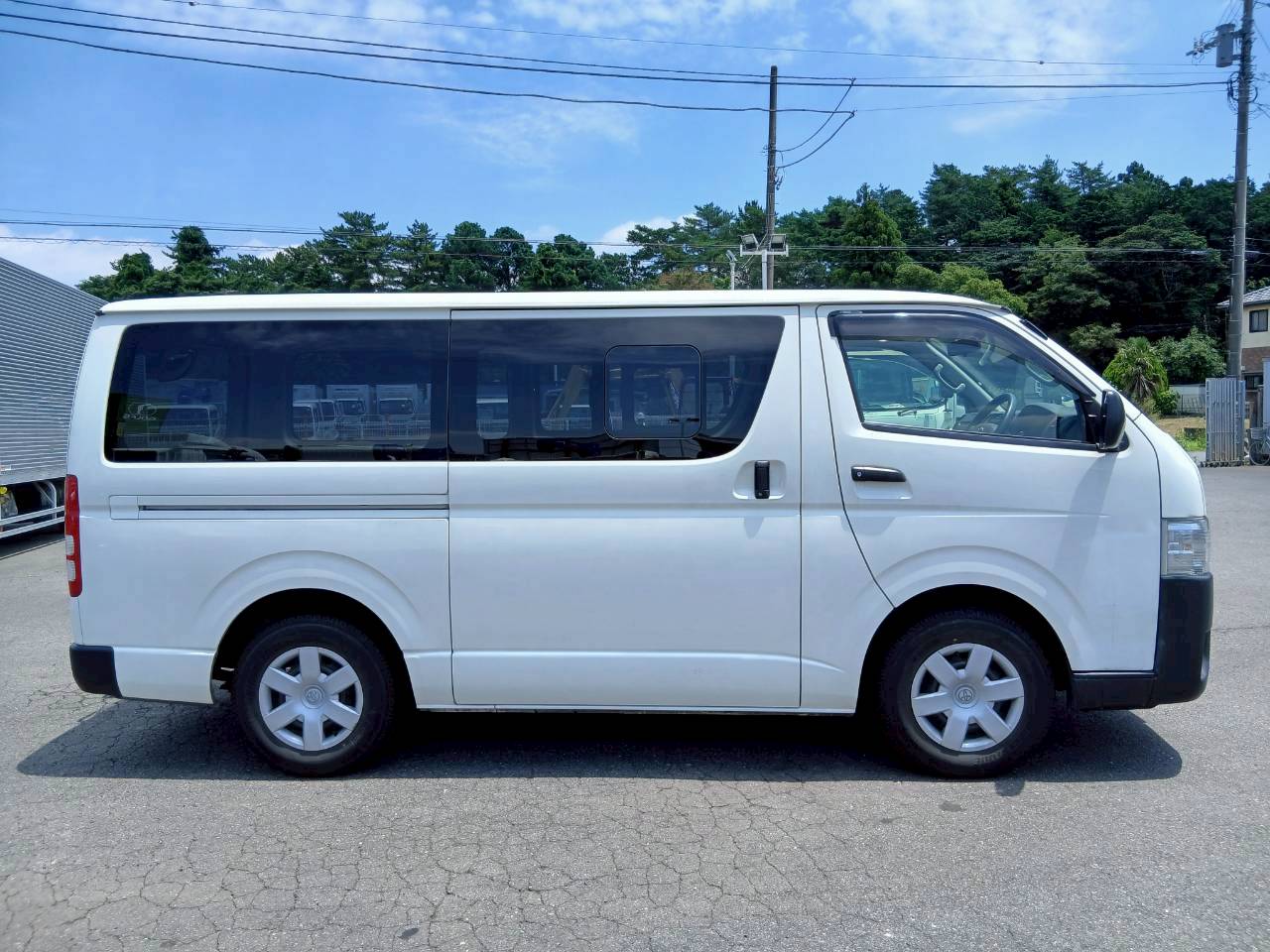トヨタ ハイエース